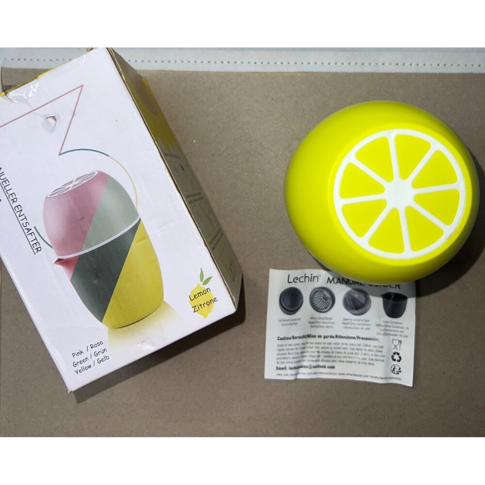 Lechin Manual Citrus Juicer For Lemon & Oranges Filter & Storage Portable 6.5in